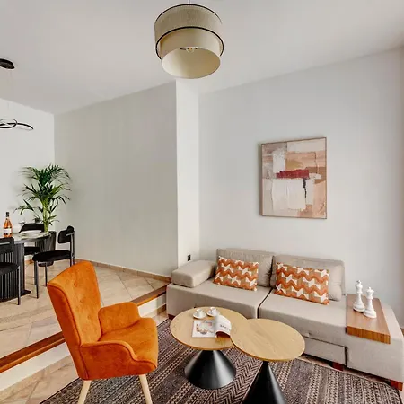 Versa By Apiro Syros *